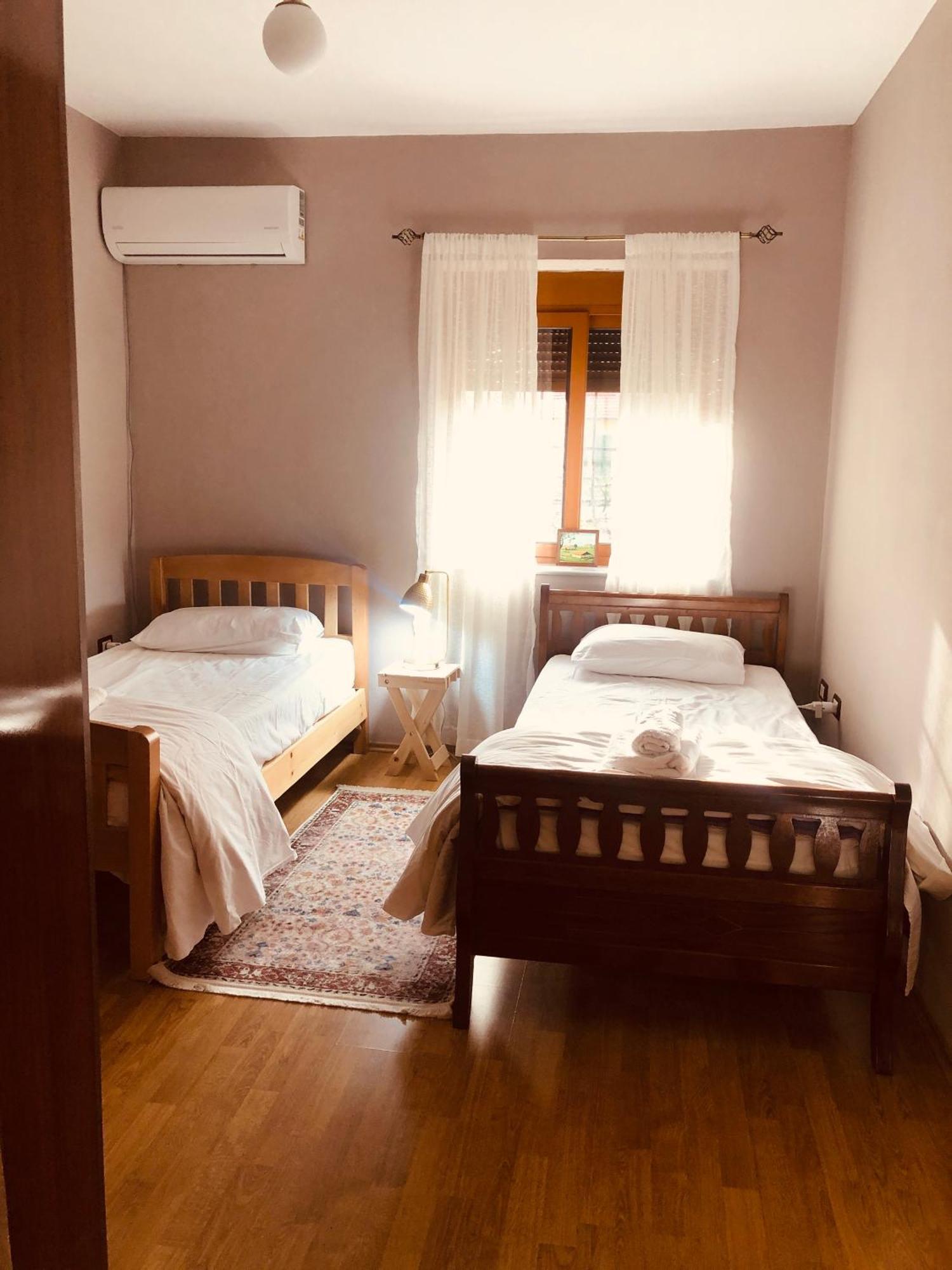 Qemal Stafa Apartment Tirana Buitenkant foto