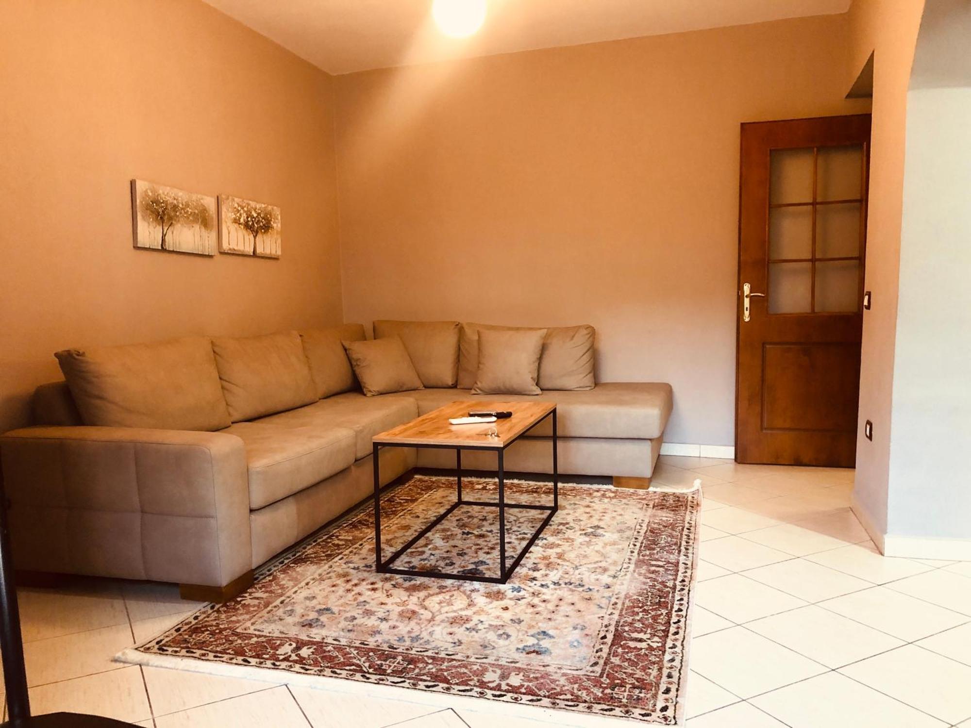Qemal Stafa Apartment Tirana Buitenkant foto