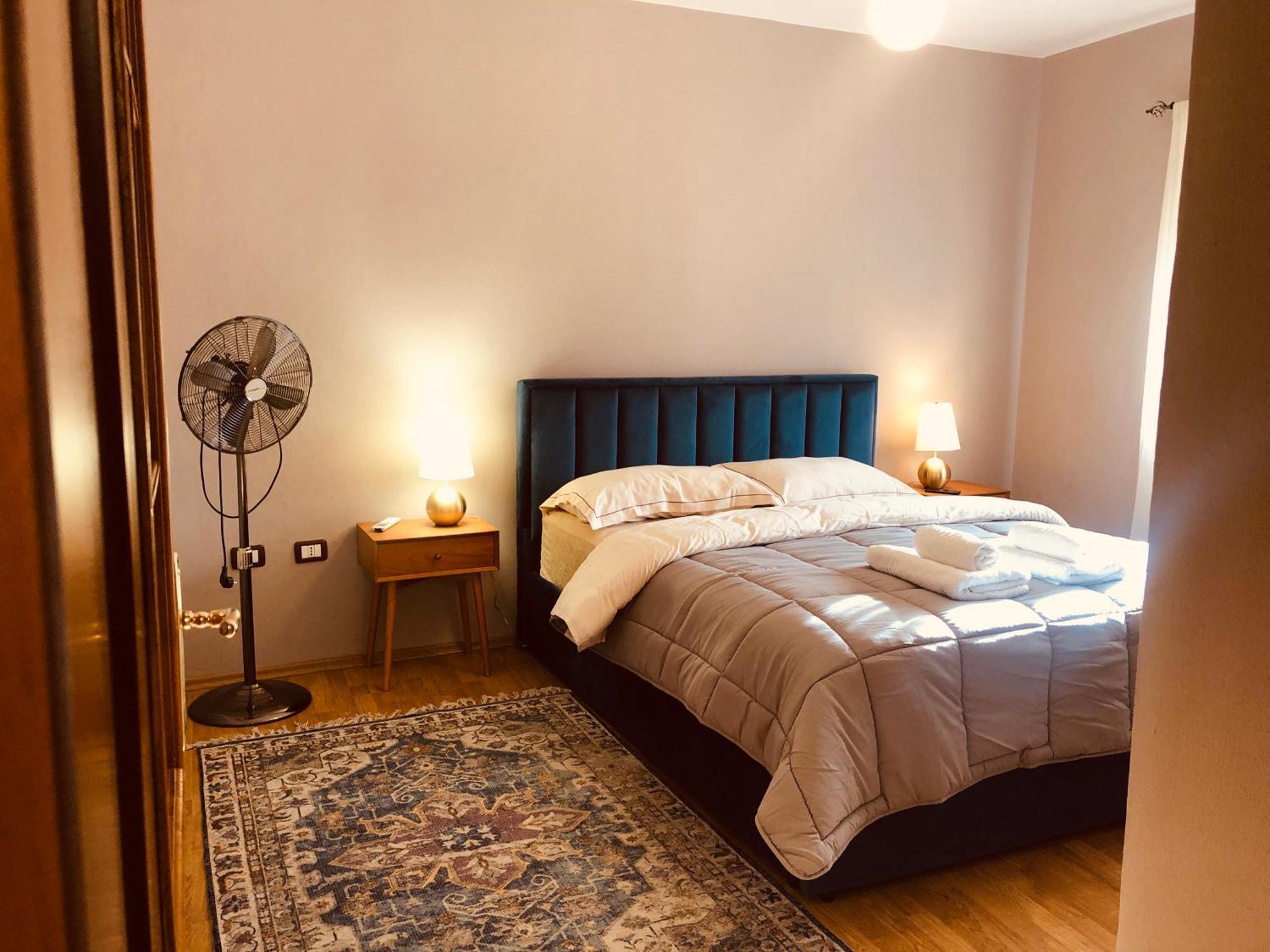 Qemal Stafa Apartment Tirana Buitenkant foto
